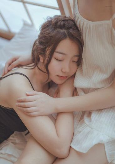 美妇湿透娇羞紧窄迎合视频